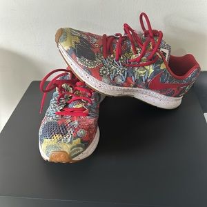 Men’s Nike size 9.5